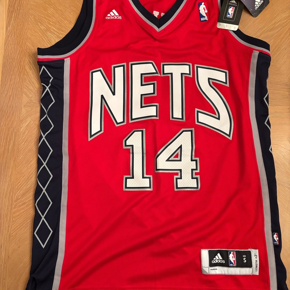 Autographed Derrick Favors Adidas Nets Swingman Red and Black Basketball Jersey